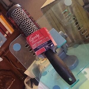 Black and Red Styling Brush